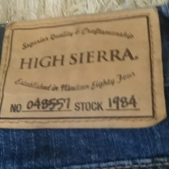 High serra jeans - Picture 2 of 3